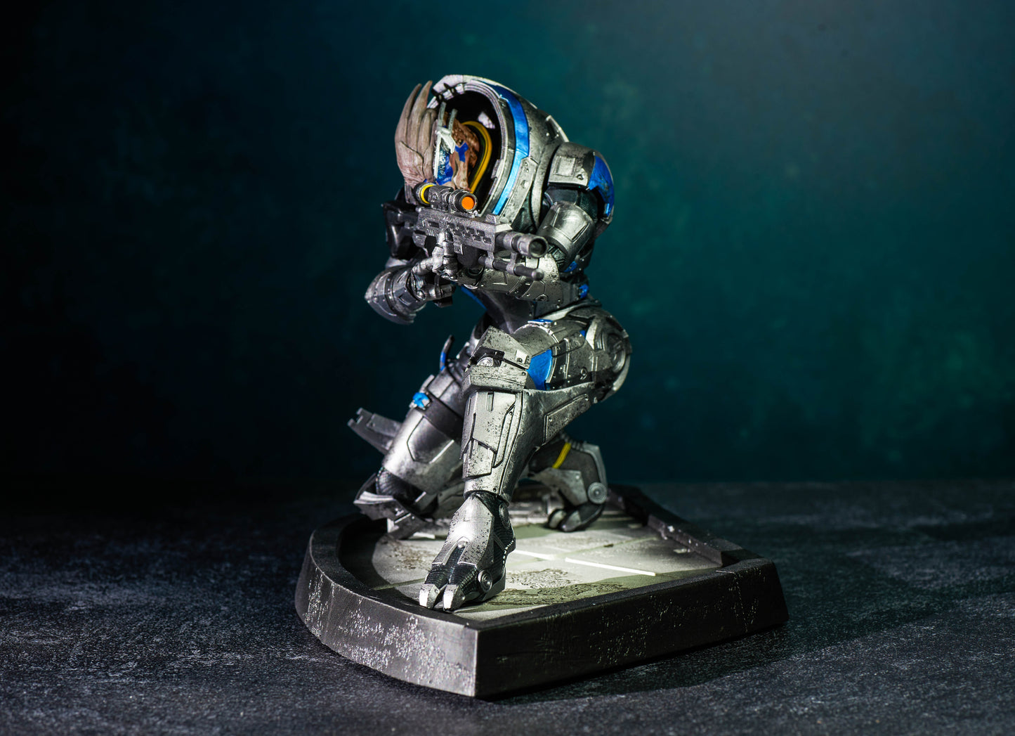 Garrus Vakarian Statue - Mass Effect - Collectible Garage Kit