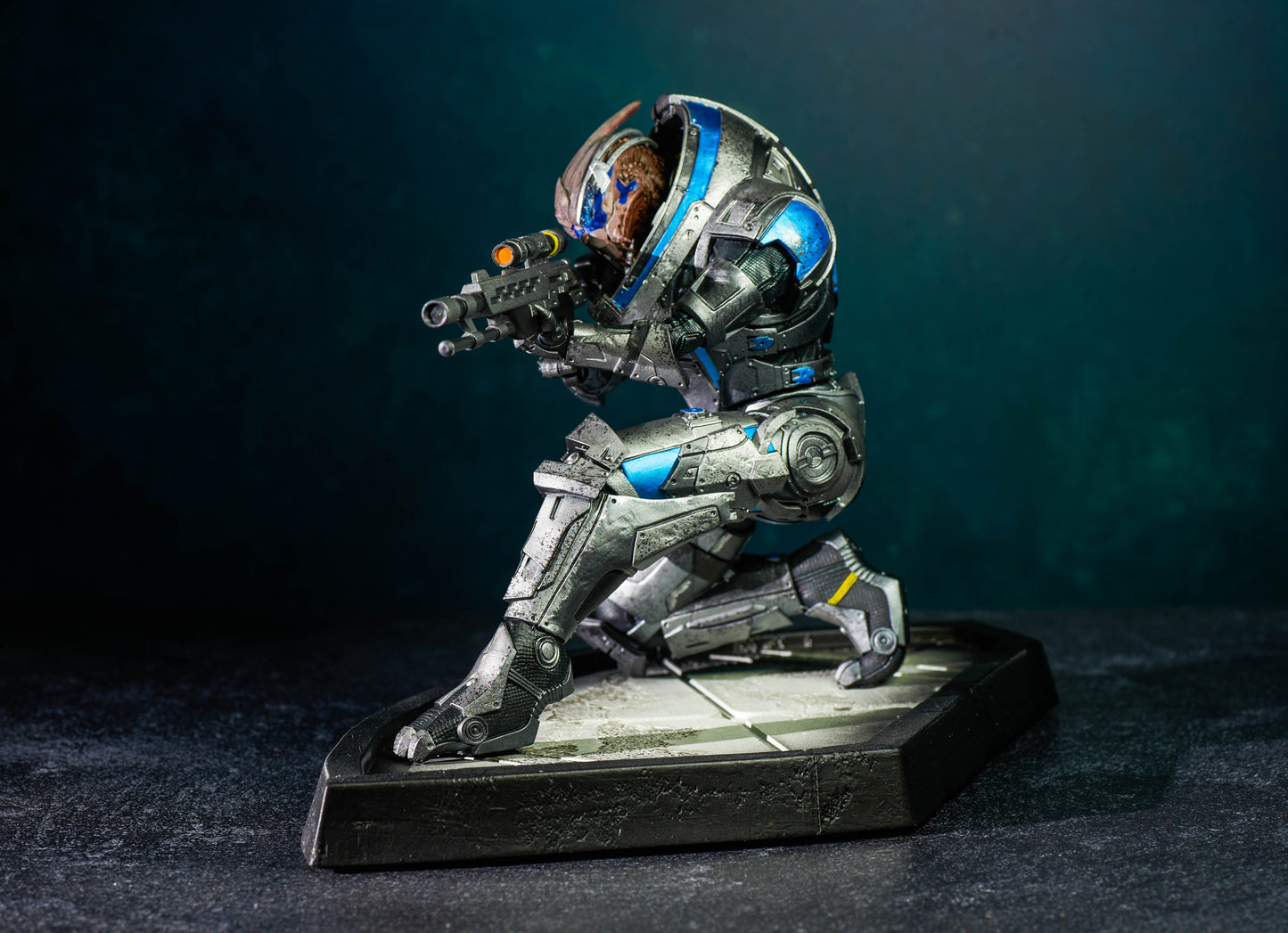 Garrus Vakarian Statue - Mass Effect - Collectible Garage Kit