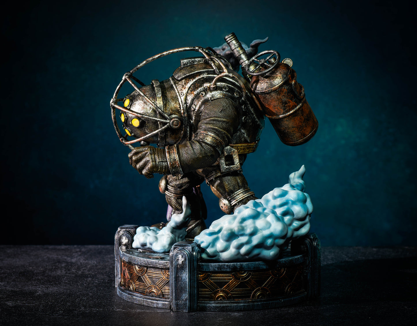 Big Daddy and Little Sister Statue - Bioshock - Collectible Garage Kit