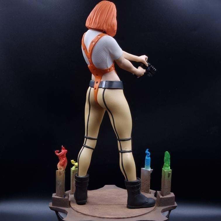 Leeloo Statue - The Fifth Element - Collectible Garage Kit